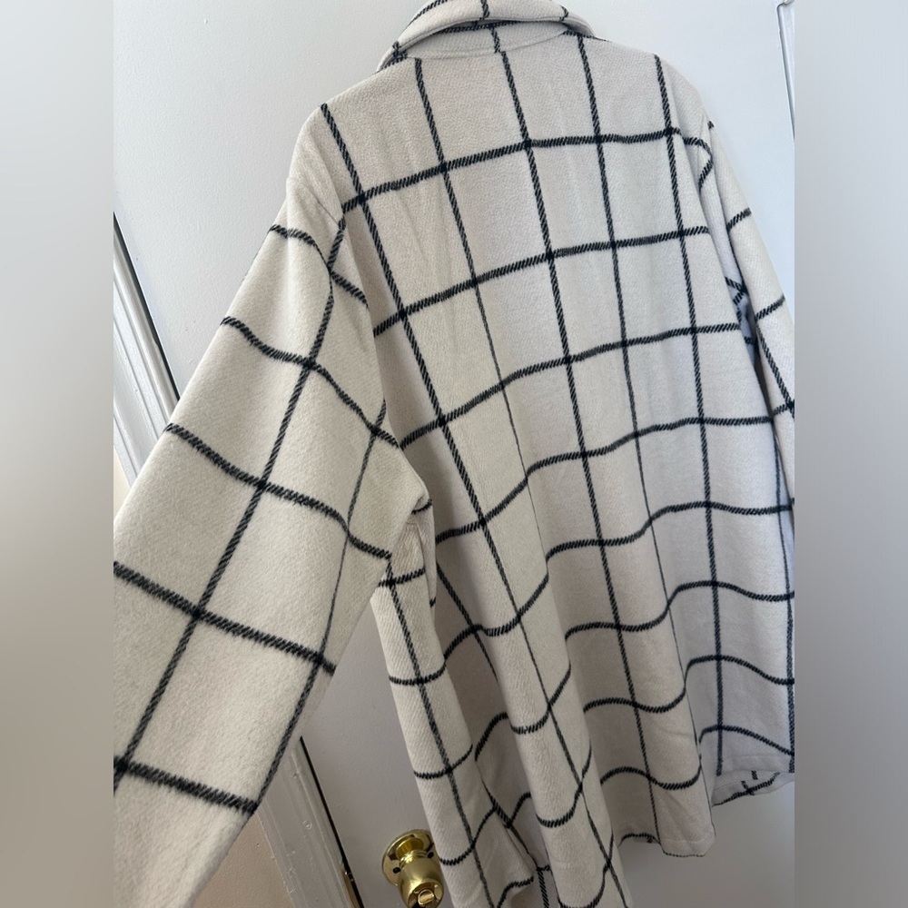 Melloday plaid long line shacket size2X - Picture 9 of 13